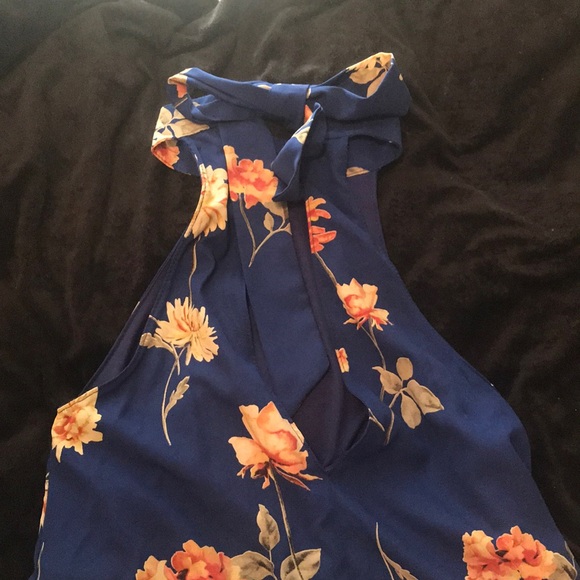 Lulus dress - Picture 2 of 4